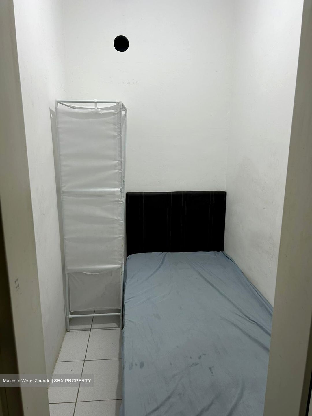 The Esparis (D18), Condominium #573172761